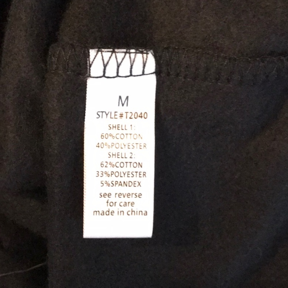 BLACK HOODIES-KANGAROO POCKET-PRICE FIRM - Picture 8 of 8